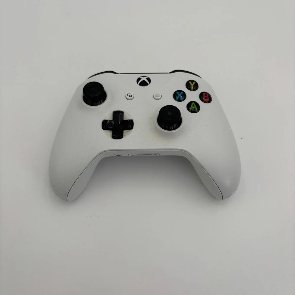 Microsoft Xbox One Controller Model 1708 White Sticky LT Split For Parts/Repair
